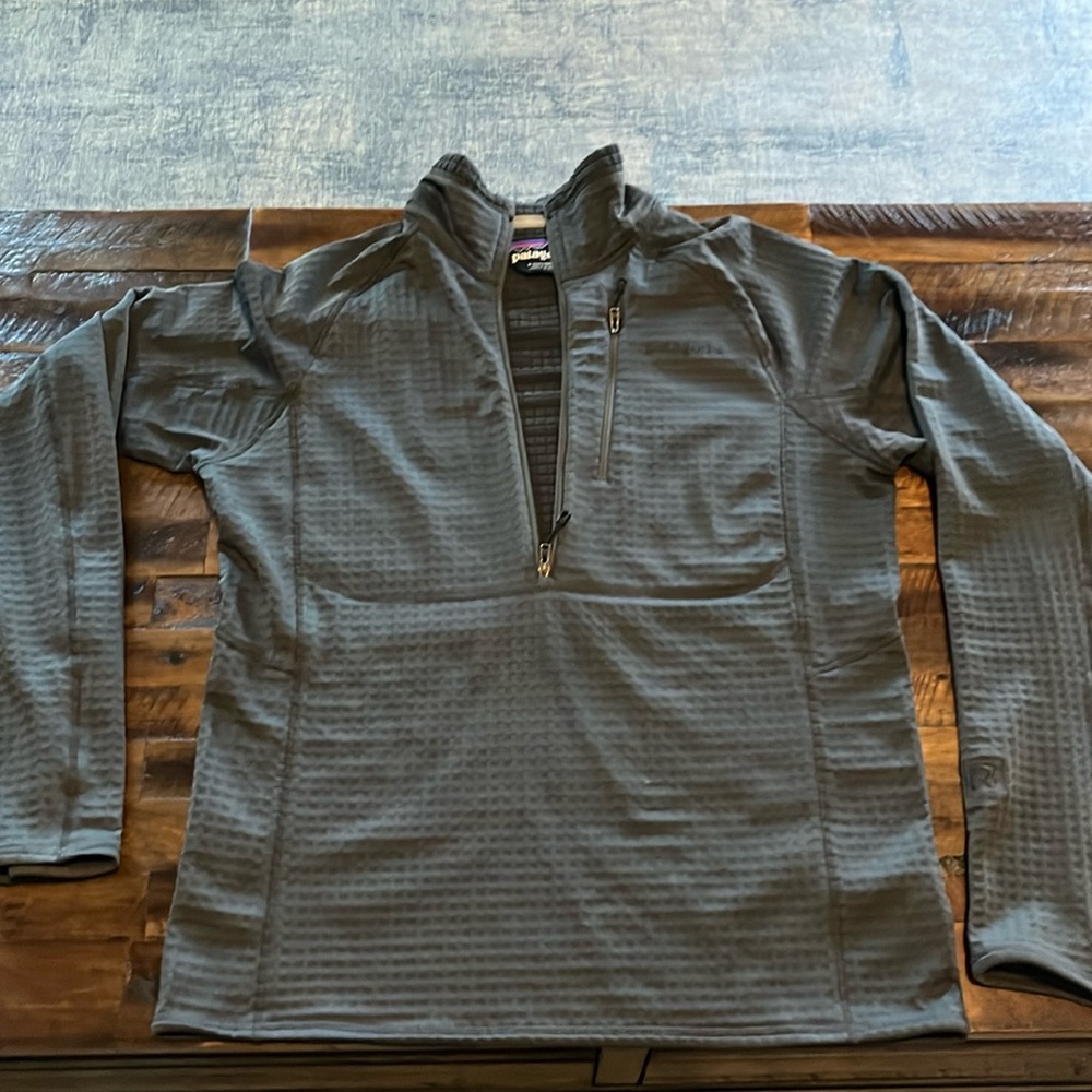 Patagonia Polartec Power Dry Waffle Quarter Zip | Men’s size Small